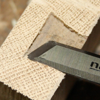 Стамеска скошенная правая NAREX WOOD LINE PLUS 12мм