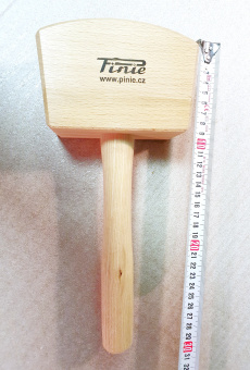 Киянка деревянная квадратная PINIE 52-2 бук/ясень (315х140х70мм,670гр)