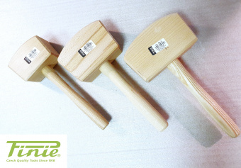 Киянка деревянная квадратная PINIE 52-2 бук/ясень (315х140х70мм,670гр)