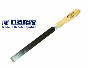 Шабер плоский стальной NAREX 873300 (20Х200х335мм) с ручкой из бука