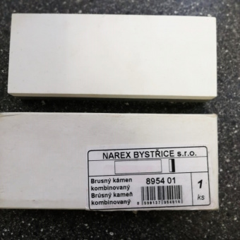 Комбинированный точильный камень NAREX 895401 (грубый/тонкий 100/320) серый/белый